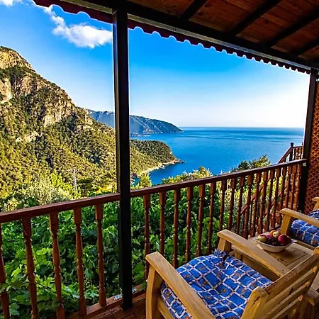 فندق Kabak Misafir Evi بوغازيتْشي